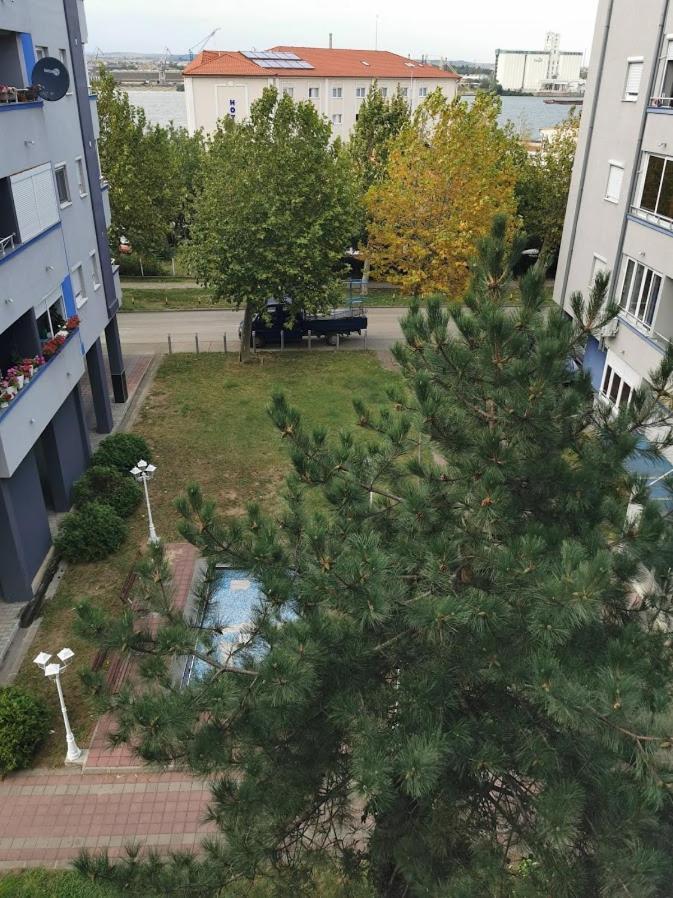 Apartman Bondi 2 Kladovo Exterior photo
